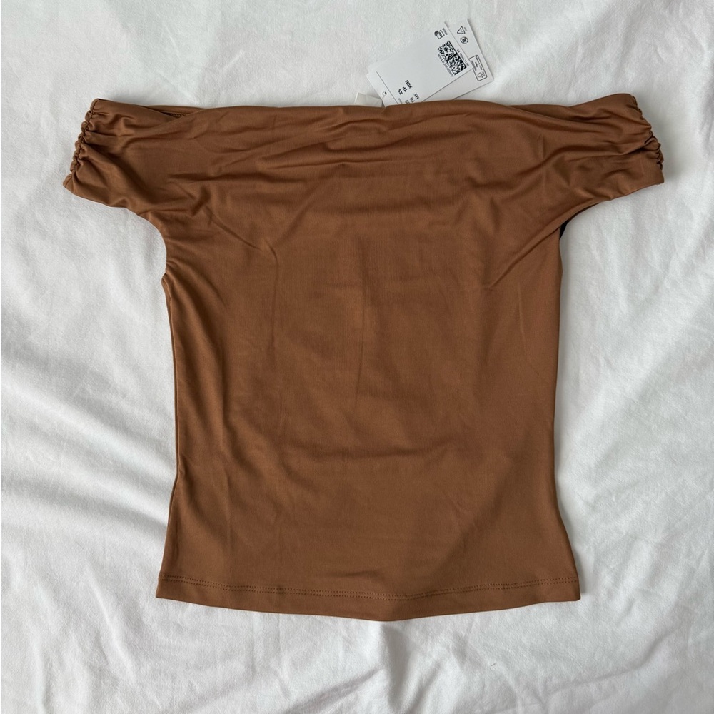 H&M Off-Shoulder Top